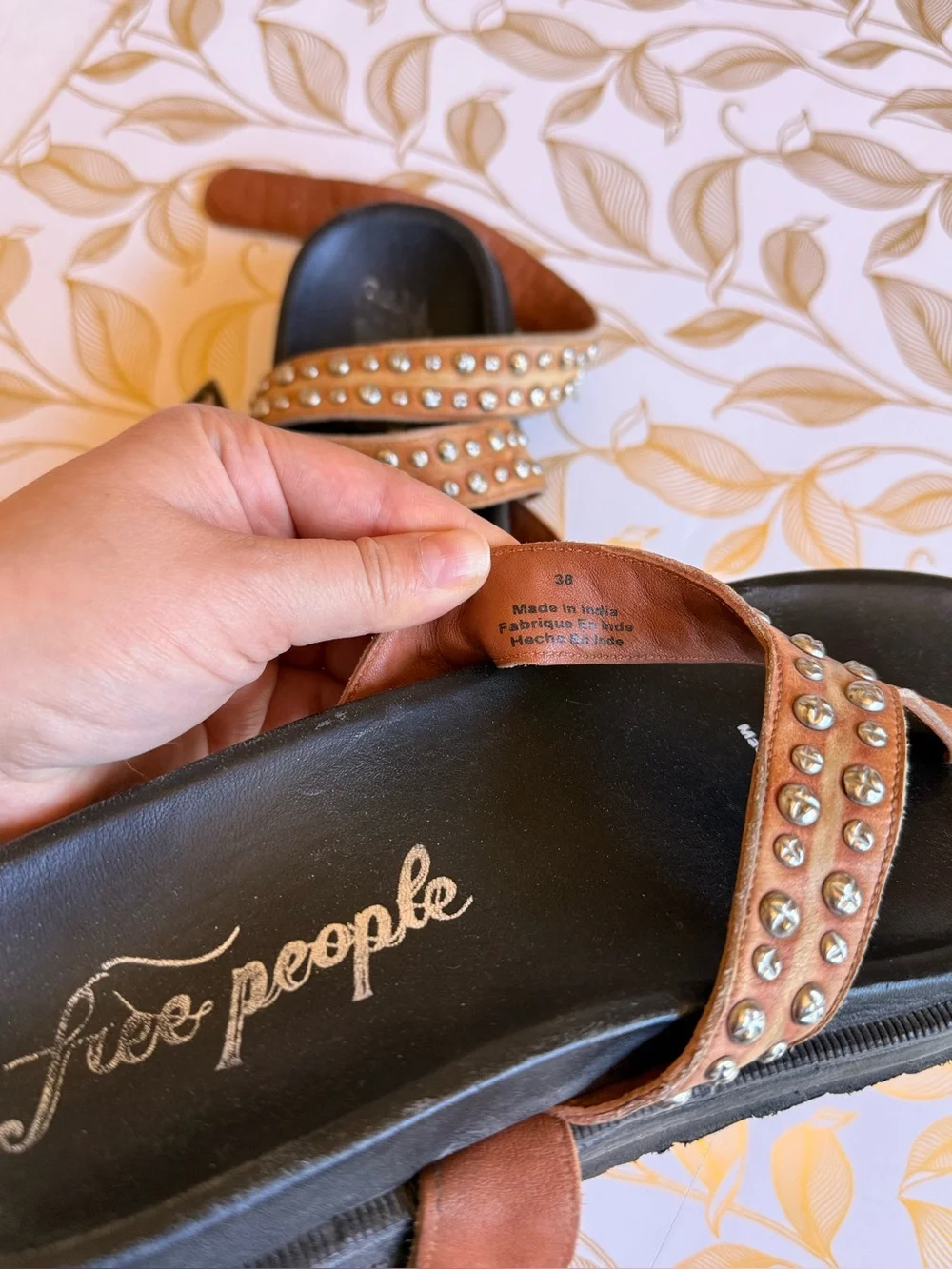 Free People Izzy Studded Tan Leather Platform Sandals size 7.5